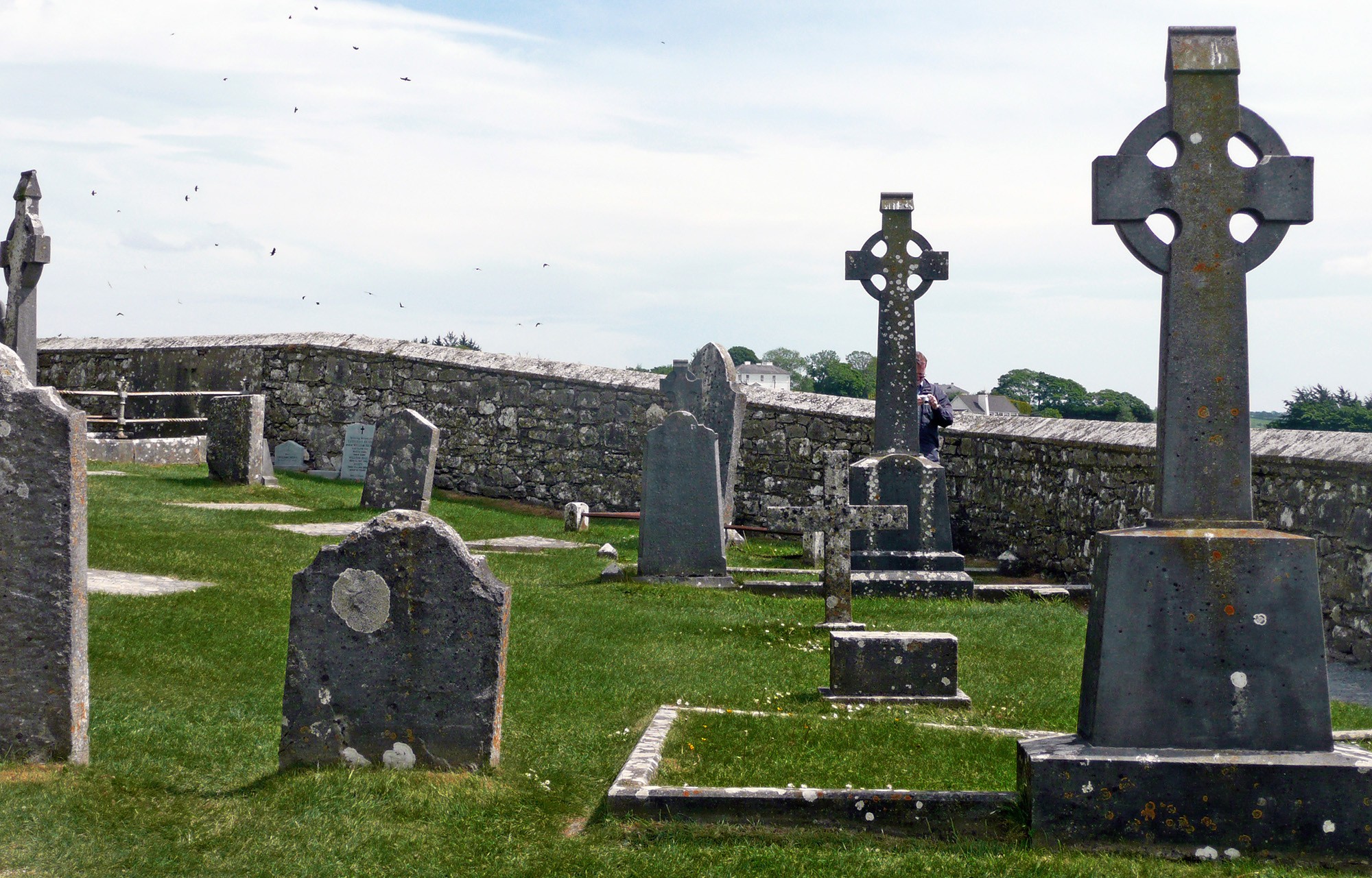 Rock of Cashel cemetery Ireland