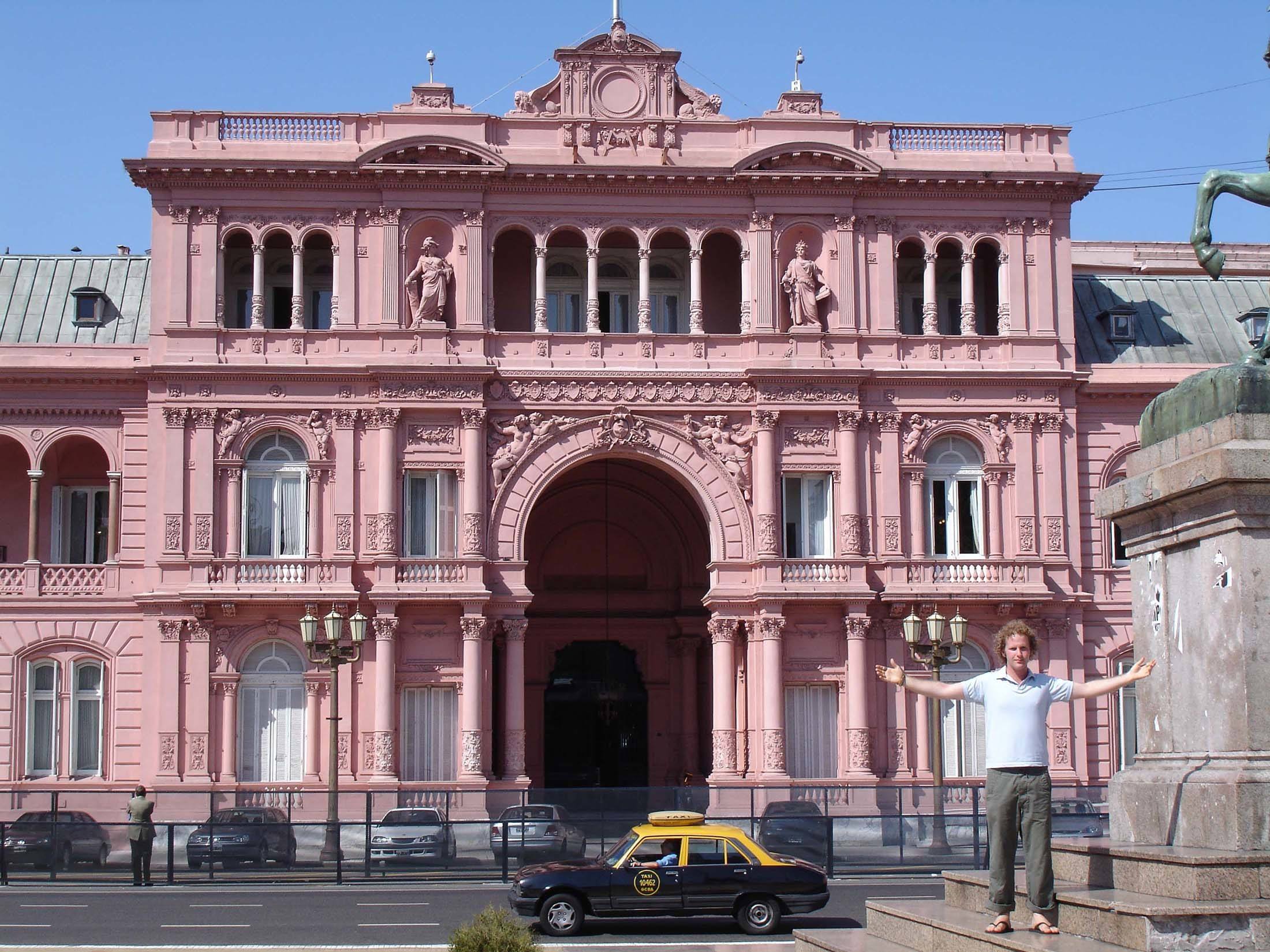 Ben outside Casa Rosada in Buenos Aires Argentina