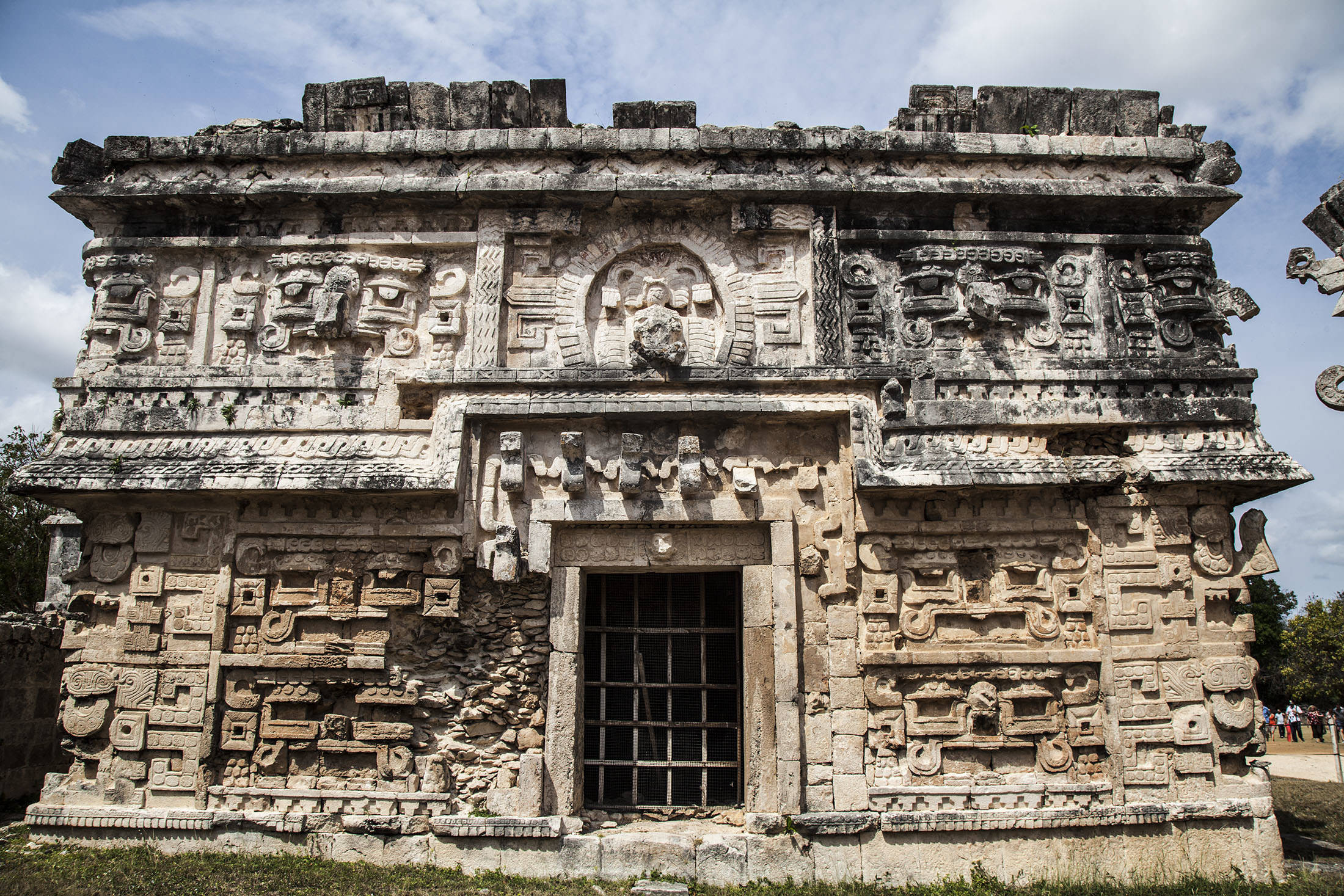 Casa de las monjas at Chichén Itzá Mexico