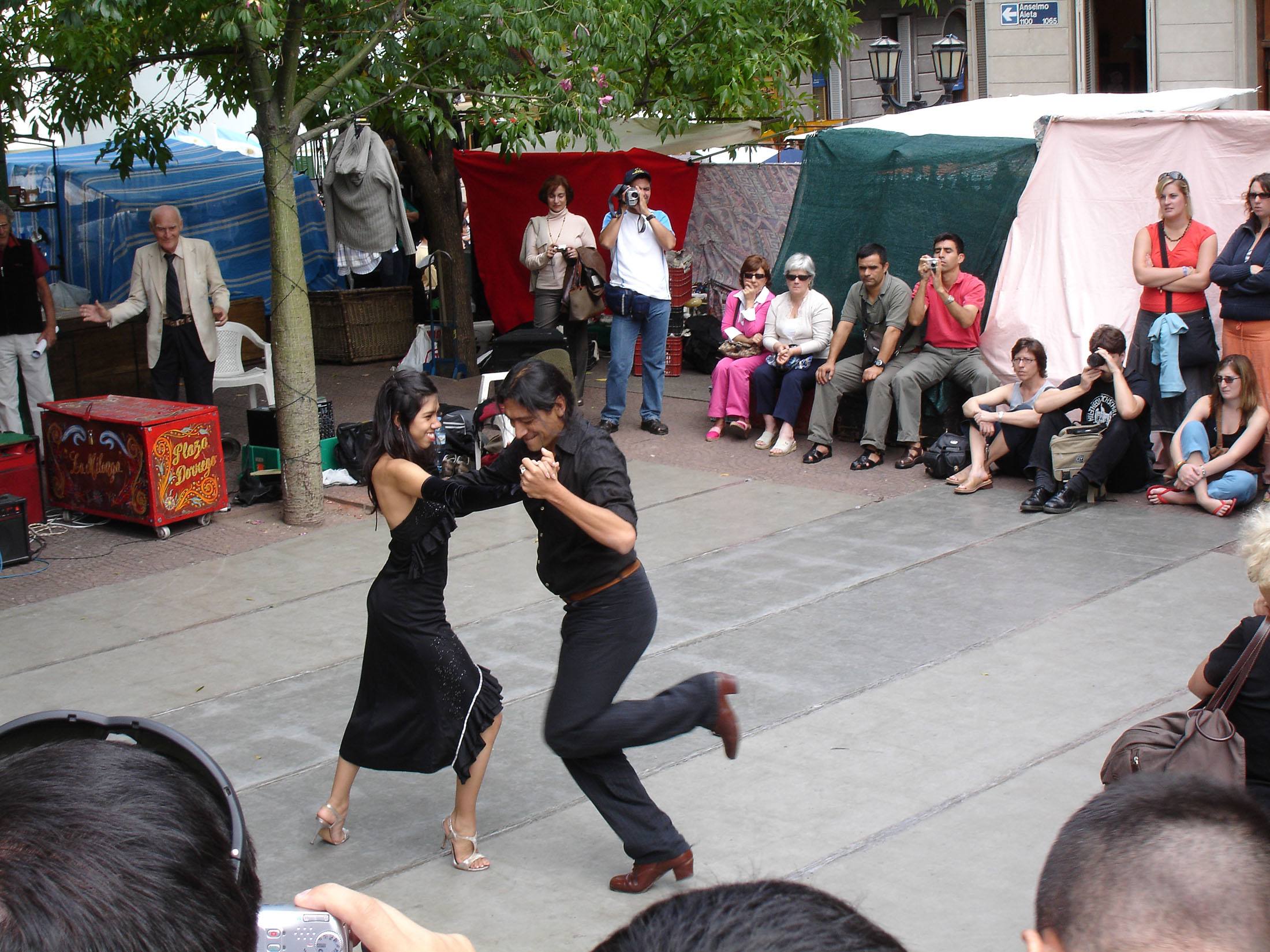 Dancers in the streets of Buenos Aires performing the Argentine Tango