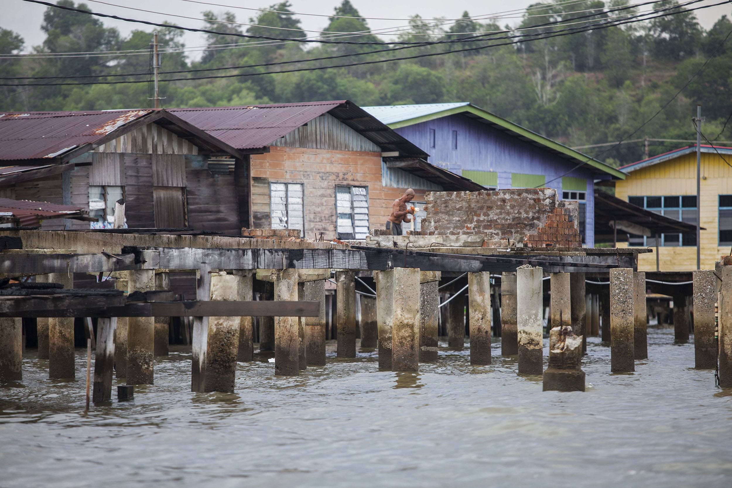 Houses side by side in Kampung Ayer Bandar Seri Begawan Brunei