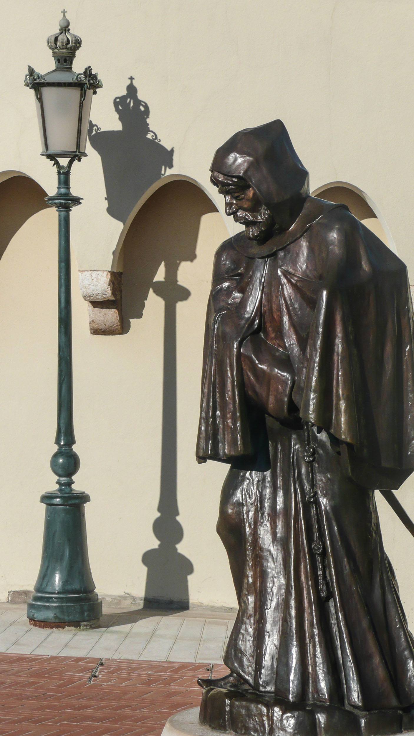 Statue in La Rocher district of Monaco