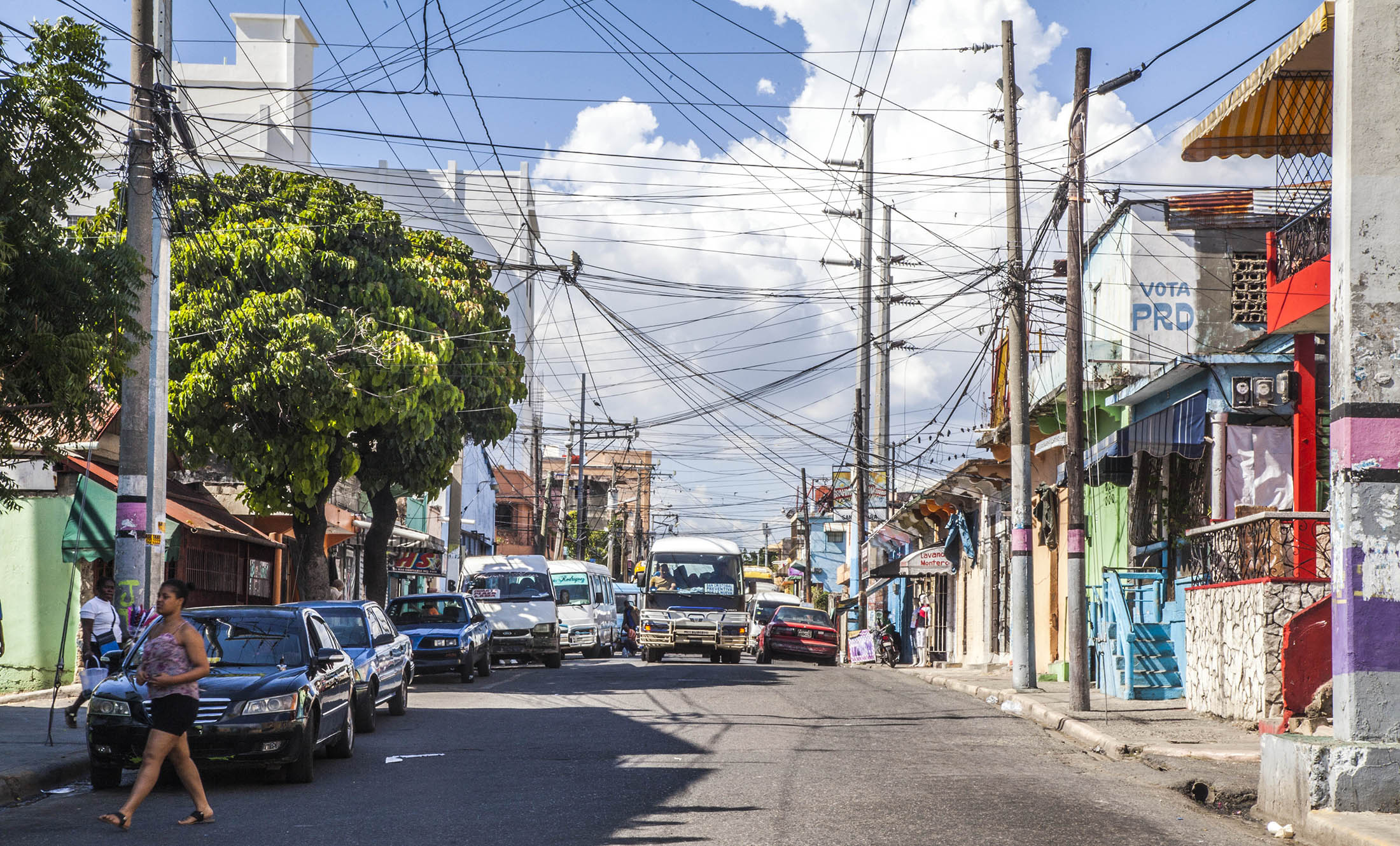 People crossing road in Santo Domingo, Dominican Republic