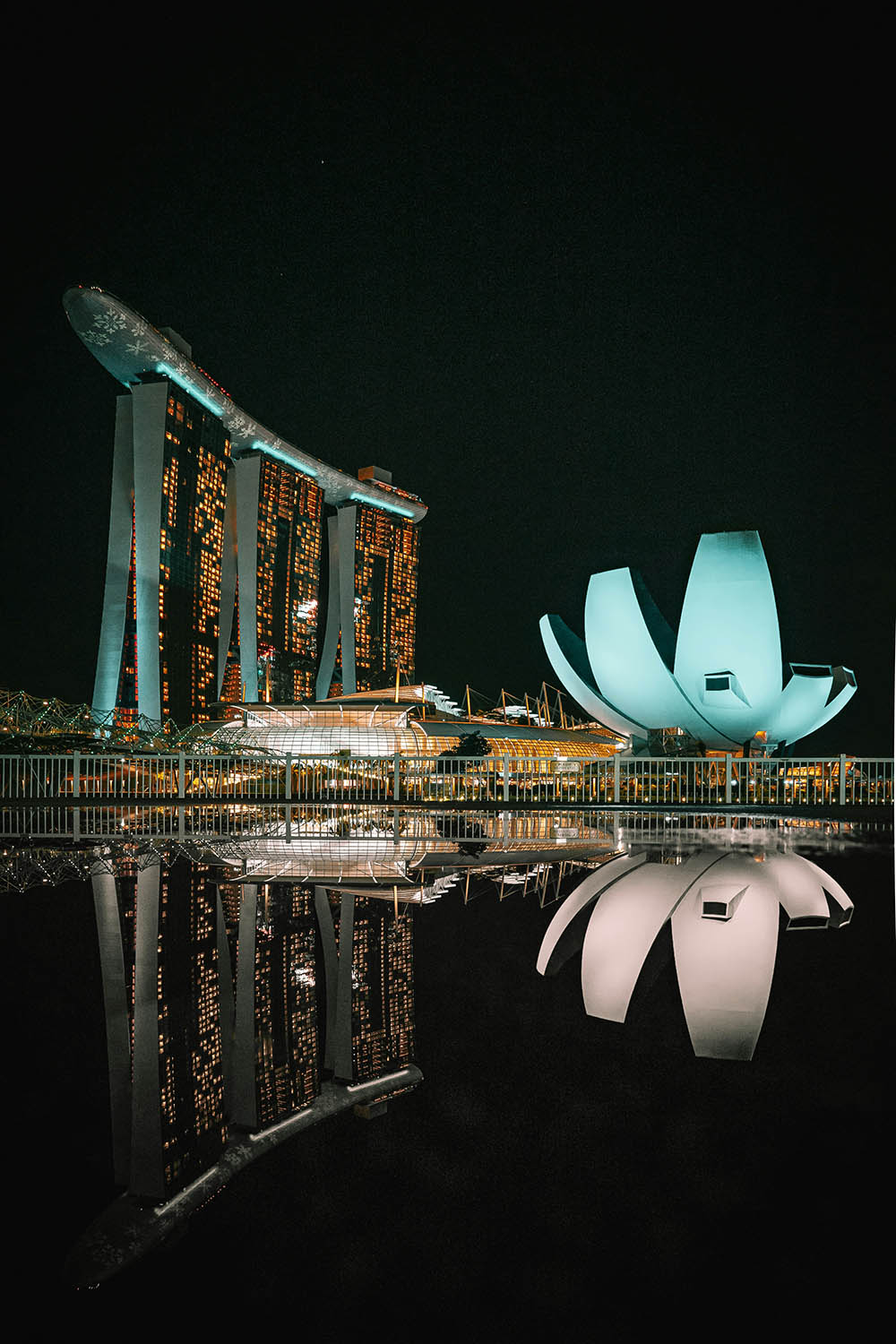 is Singapore worth visiting