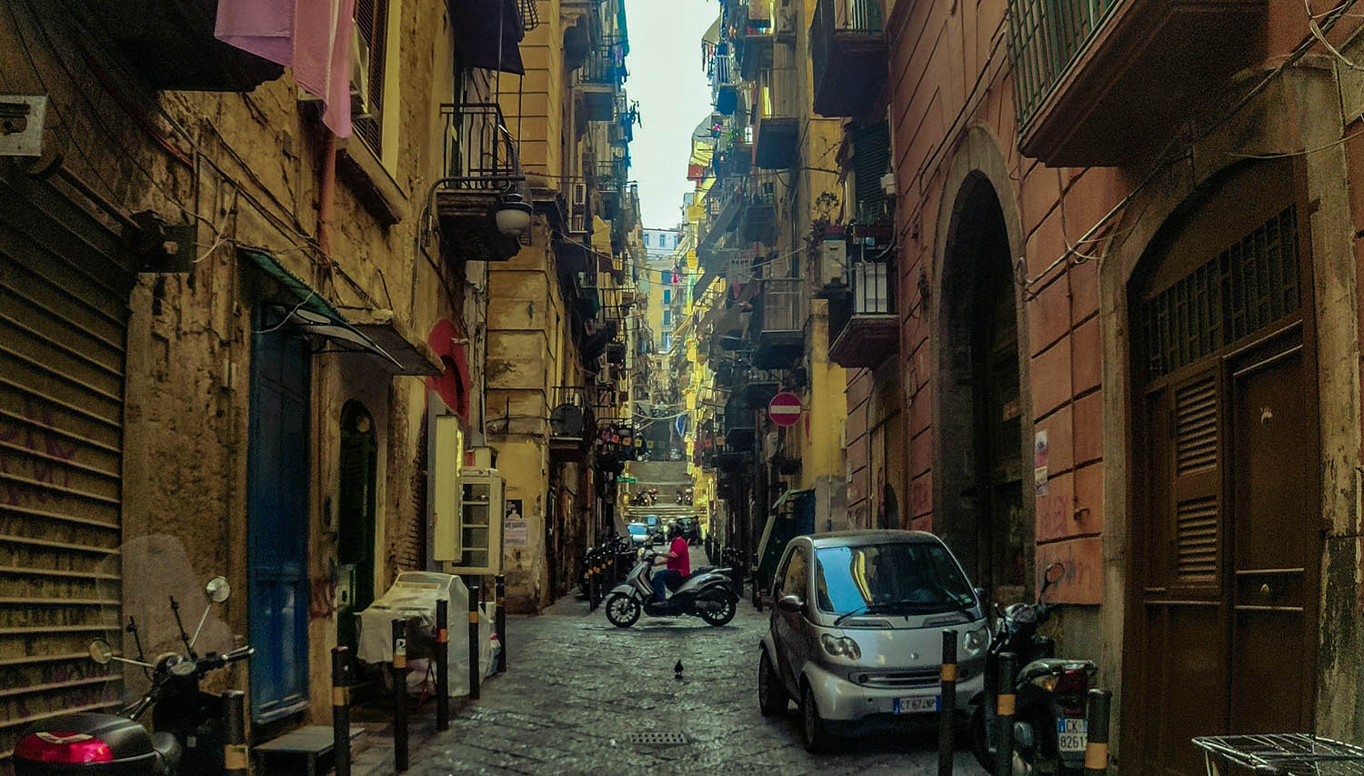 is Naples worth visiting